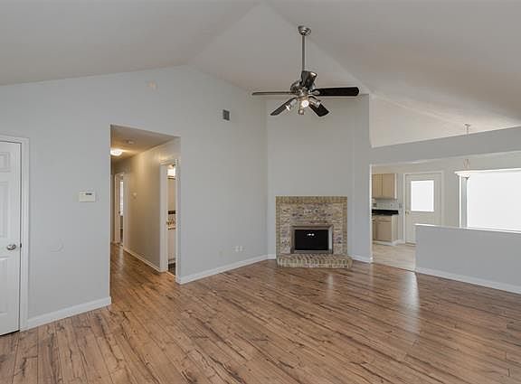 5th image of 7918 Maiden Ln