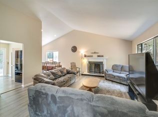 84 Cecilia Ln, Martinez, CA 94553