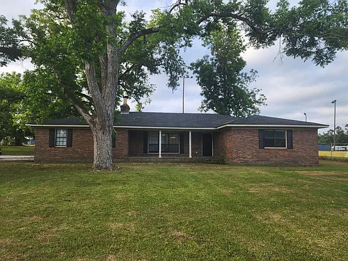 3790 Johnston Rd Photo 1