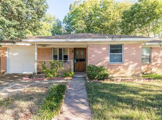 2133 Greenway St, Arlington, TX 76010