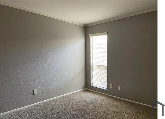 2693 E Oakleaf Dr — Photo 17