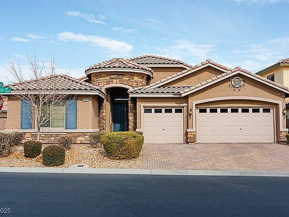 3rd image of 7976 Sleeping Lily Dr
