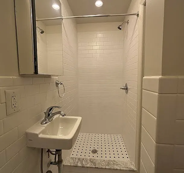 417 E 64th St #1C — Photo 6