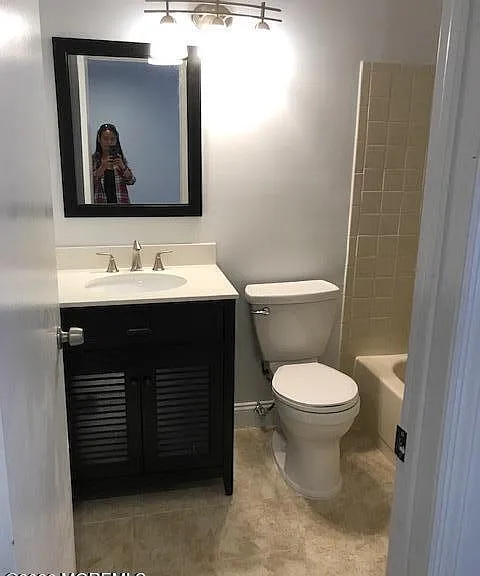 159 Devon Ct — Photo 13