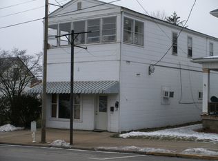 244 S Chestnut St, Barnesville, OH 43713
