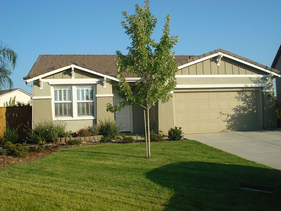 1st image of 317 Dewey Ct