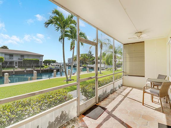 5th image of 112 Yacht Club Drive #2