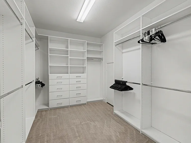 8033 Cornelius Dr — Photo 18
