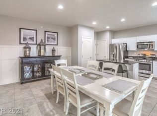 7942 Blue Lake Peak St, Las Vegas, NV 89166