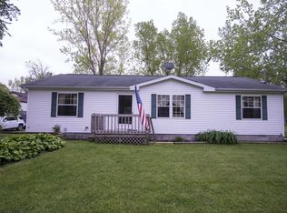 2390 E Linwood Rd, Linwood, MI 48634