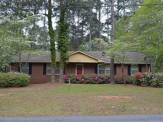 1st image of 303 Skyway Dr