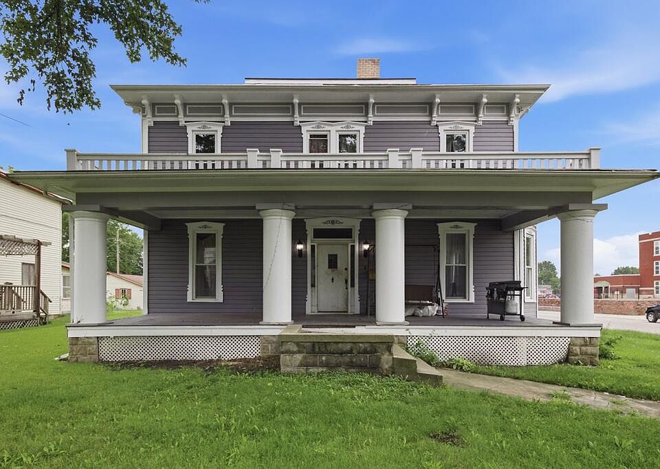 1st image of 403 Woodlawn Ave