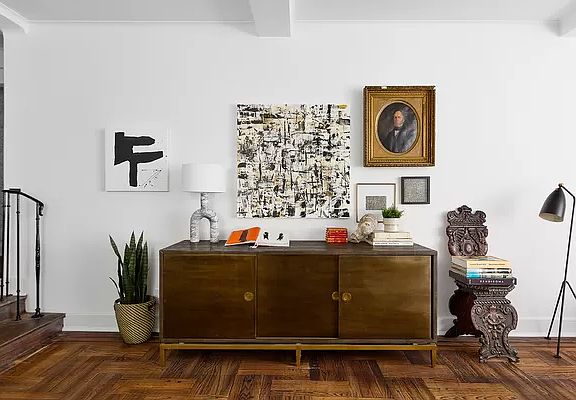 5th image of 110 E 87th St #7DD