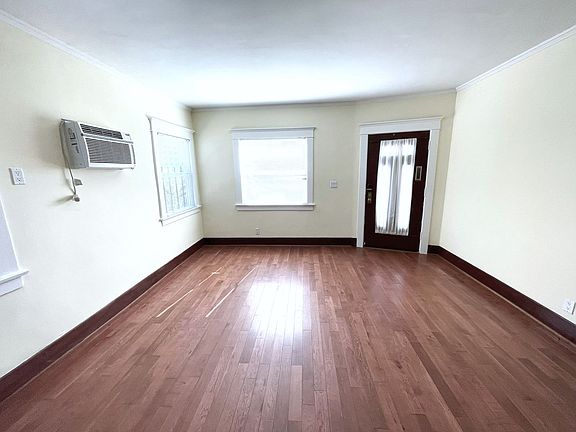 5th image of 9813-19 W Venice Blvd #9813