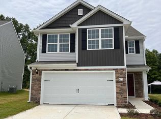 429 Turning Lake Dr, Zebulon, NC 27597
