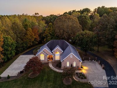 5591 Quail Creek Dr, Granite Falls, NC, 28630