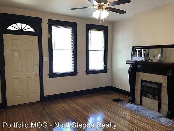 5th image of 1919 N 4th St #4859573
