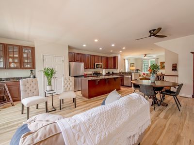 308 Patriot Way, Charlottesville, VA, 22903