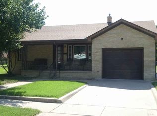 317 N Ash Ave, Valley Center, KS 67147