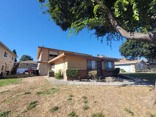 10 La Pera Ct APT 3, Sacramento, CA 95823