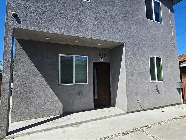 1536 East Blvd #B — Photo 1