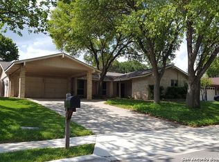 642 Balboa Dr, Universal City, TX 78148
