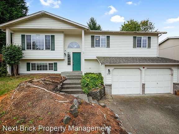 4th image of 2910 Larkspur Dr