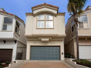 1751 Axenty Way, Redondo Beach, CA 90278