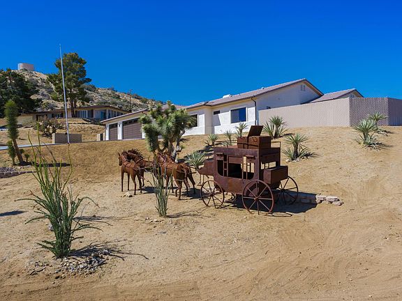 4th image of 55531 El Dorado Dr
