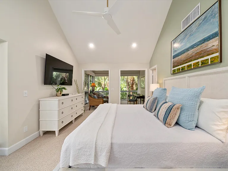1315 Palmetto Ct #111 — Photo 34