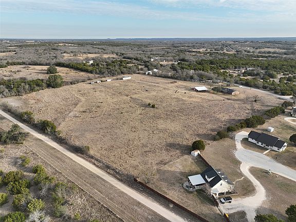 5th image of 377 County Road 3244