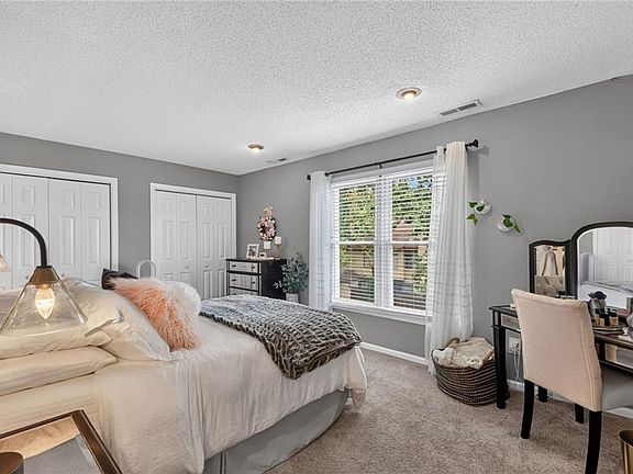 3rd image of 508 Pine Tops Ct
