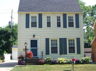 3546 Saint Albans Rd, Cleveland Heights, OH 44121