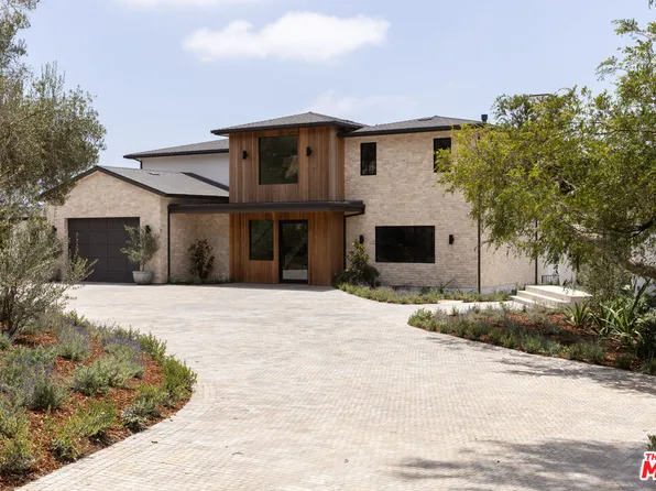 29924 Harvester Rd, Malibu, CA 90265