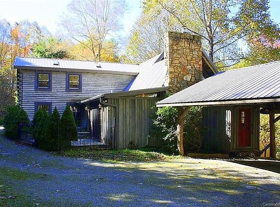 4th image of 17 Meadow Ln