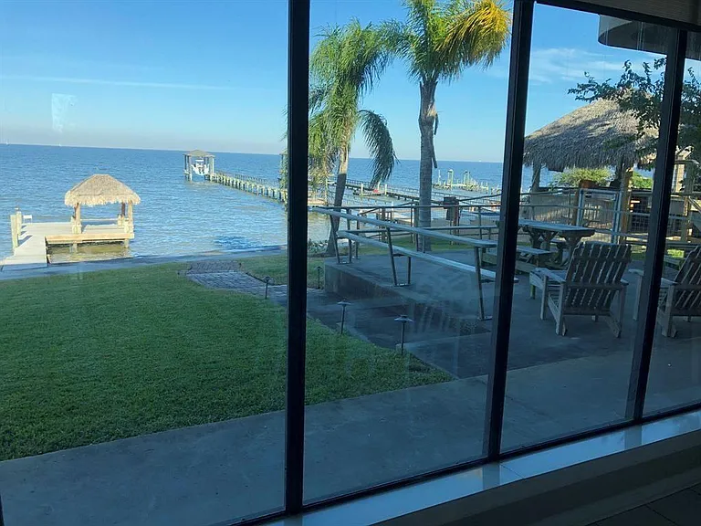 1443 Bayshore Dr — Photo 20