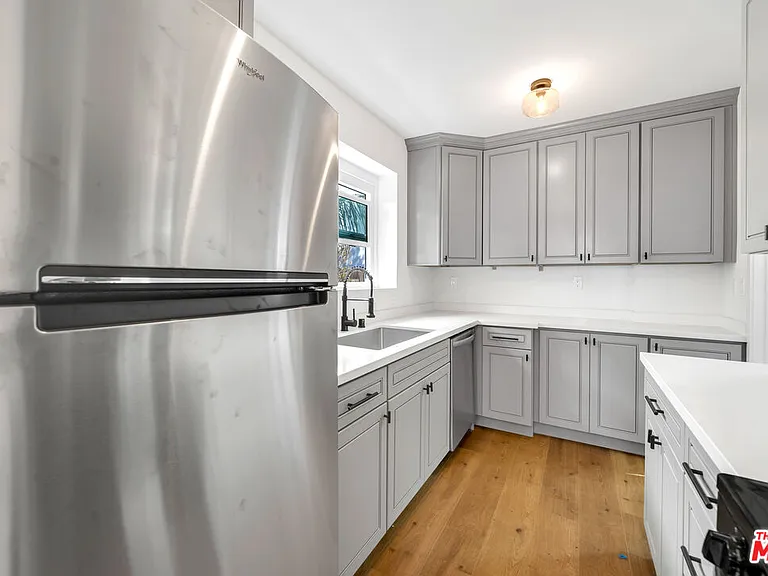 4014 W Adams Blvd #A — Photo 18