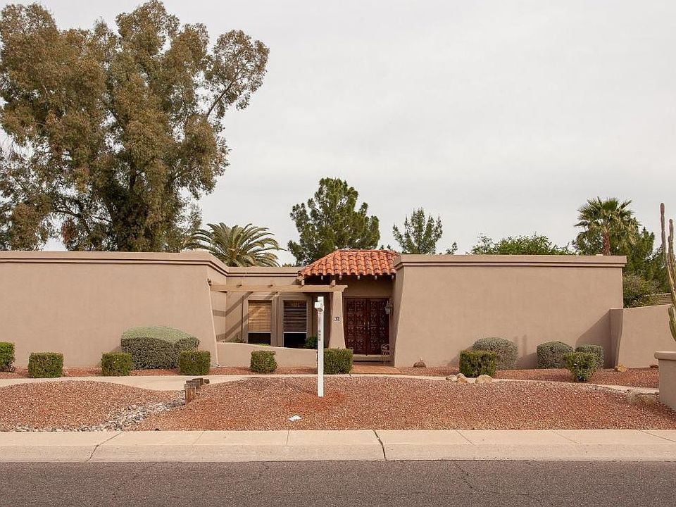 1st image of 524 W Moon Valley Dr