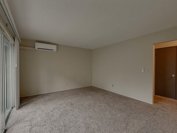 Living room, sliding patio door