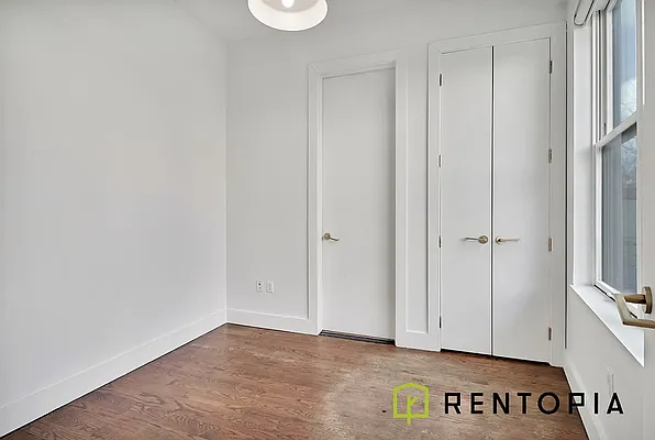 Rented by Rentopia | media 10