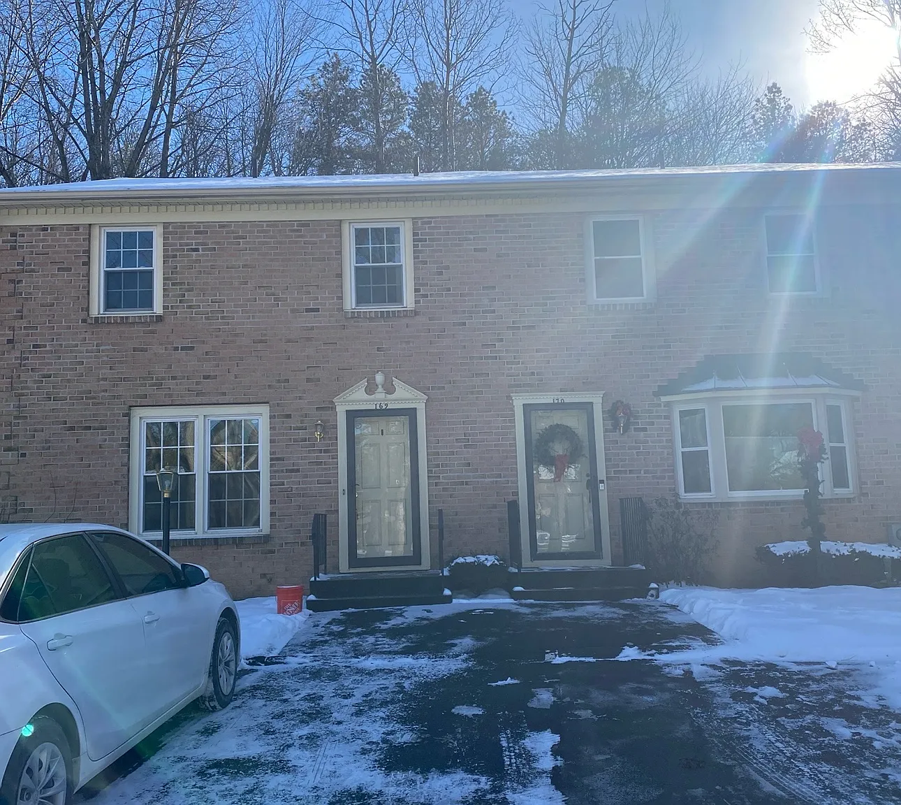 3 bed, 1.5 bath, 1540 sqft, $2,350 — Photo 2
