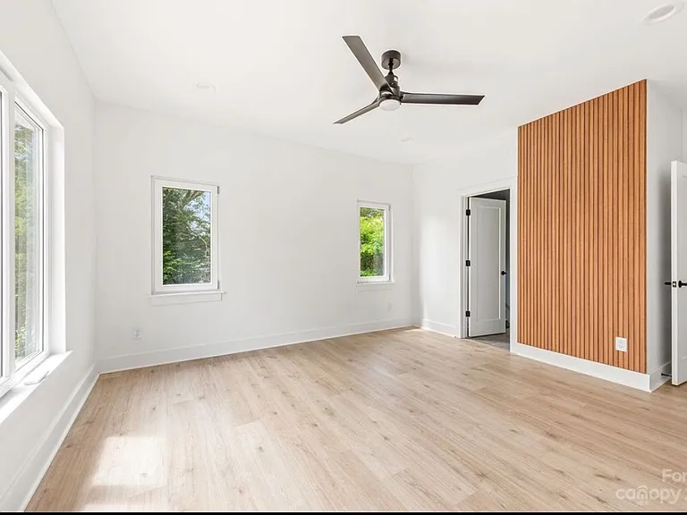 3108 Ross Ave — Photo 13