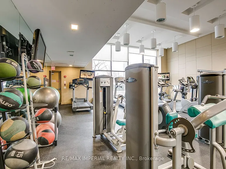 25 Capreol Ct #2510 — Photo 33