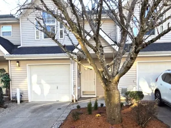 863 SE 193rd Ave, Portland, OR 97233