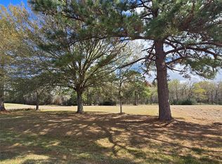 New Orleans Ave, Trinity, TX 75862