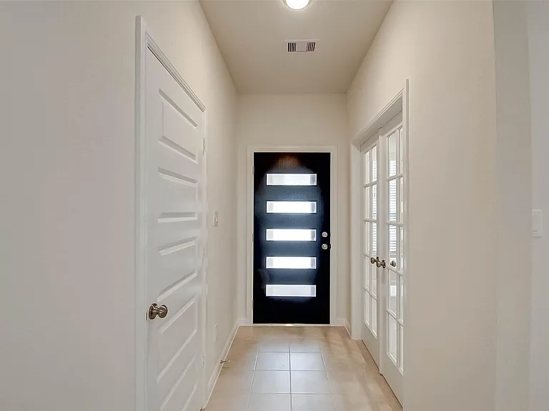 18827 Carlisle Landing Ln — Photo 7