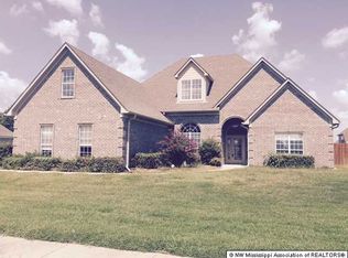 1410 Vernon Dr N, Hernando, MS 38632