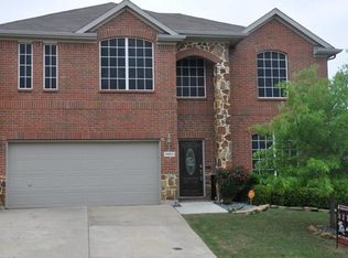 9953 Delamere Dr, Fort Worth, TX 76244