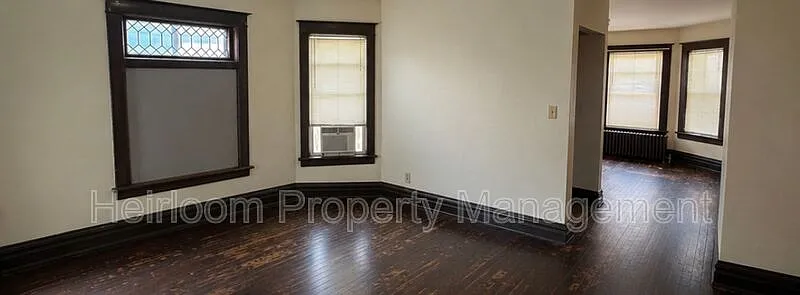 3 bed, 2.0 bath, 1292 sqft, $1,425 — Photo 4