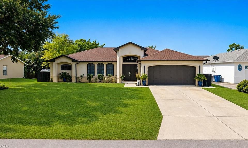 1st image of 9052 Cypress DR N